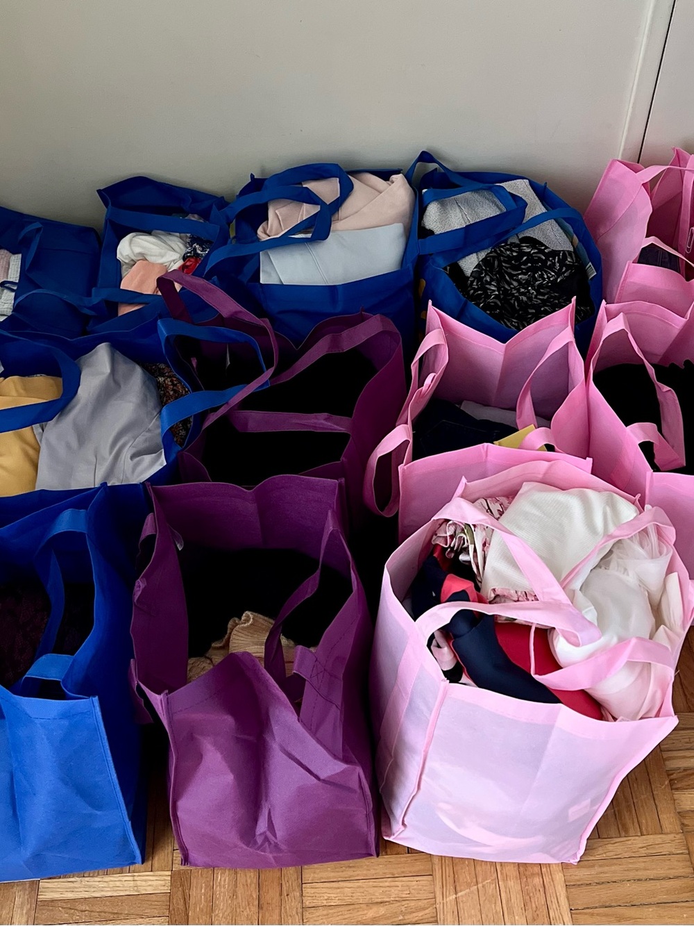 Surprise Clothing Bag – 10 Pieces (XS–S)